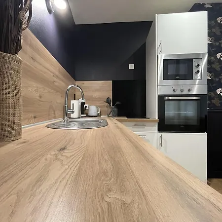 Apartmán En Plein Coeur Du Centre-ville - 2 Personnes Angers